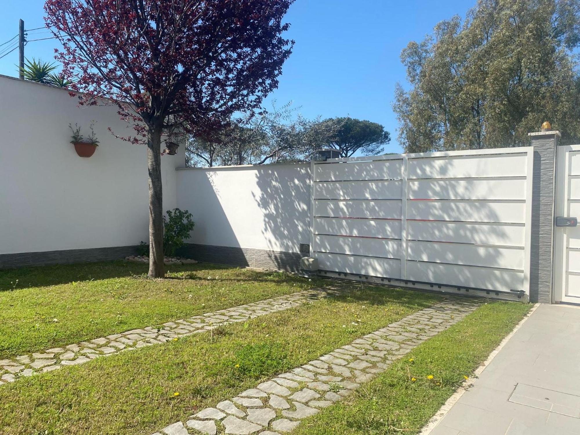 Residenza Davico Villa Casal Palocco Bagian luar foto